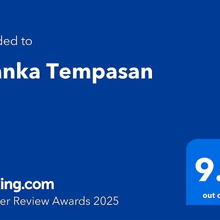 Aranka Tempasan Villa Sangyang ภายนอก รูปภาพ