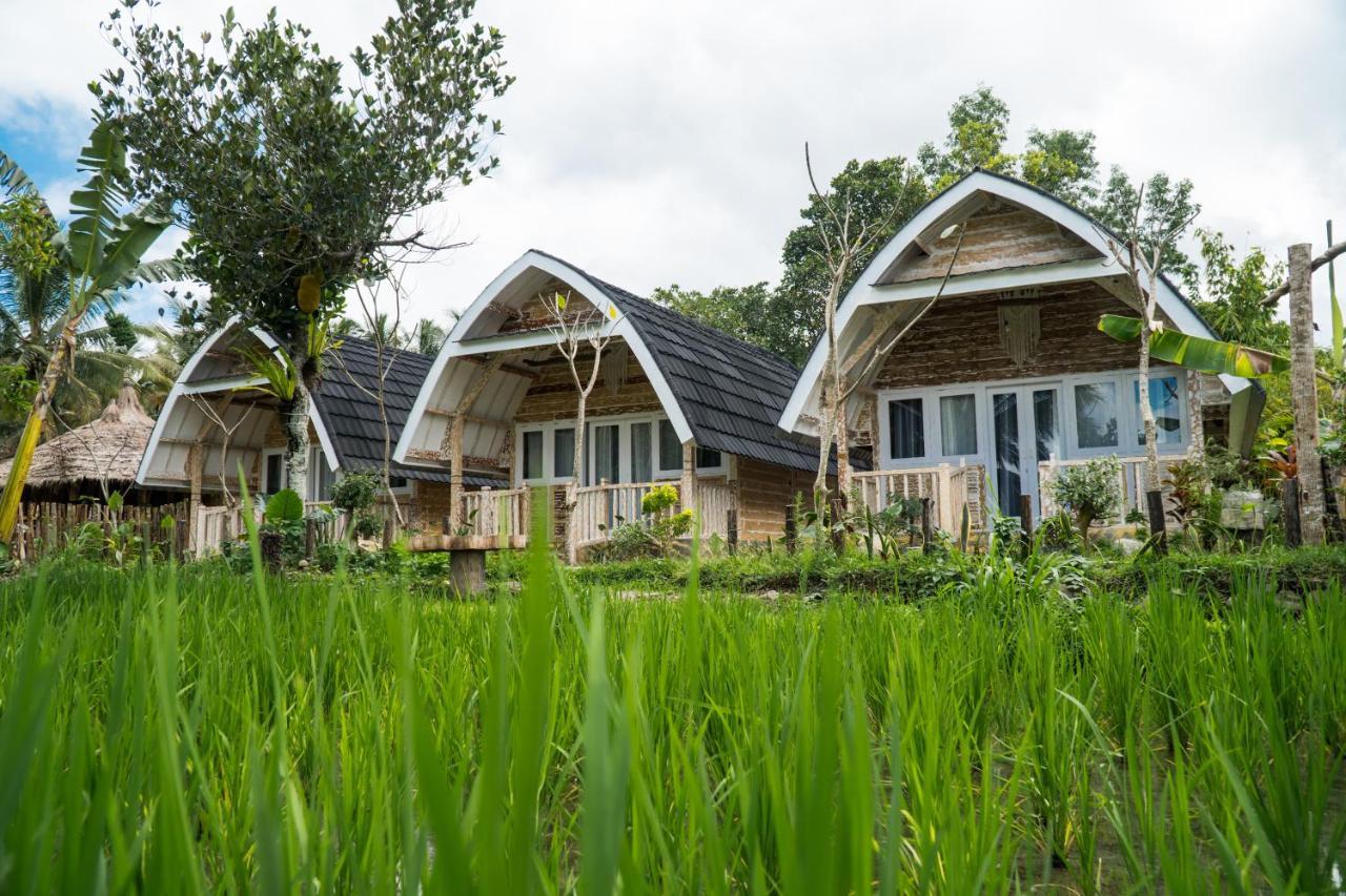 Aranka Tempasan Villa Sangyang ภายนอก รูปภาพ