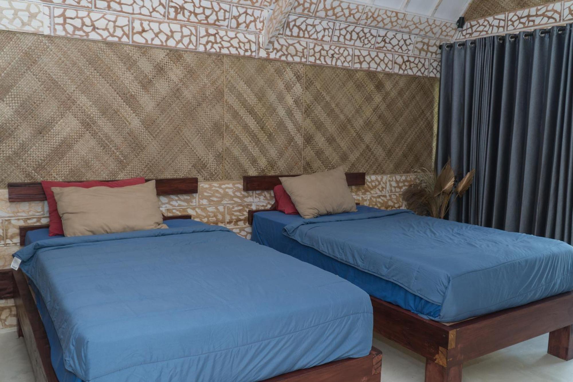 Aranka Tempasan Villa Sangyang ภายนอก รูปภาพ