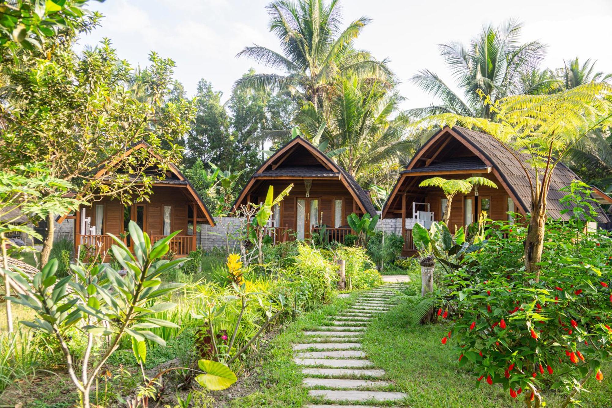 Aranka Tempasan Villa Sangyang ภายนอก รูปภาพ