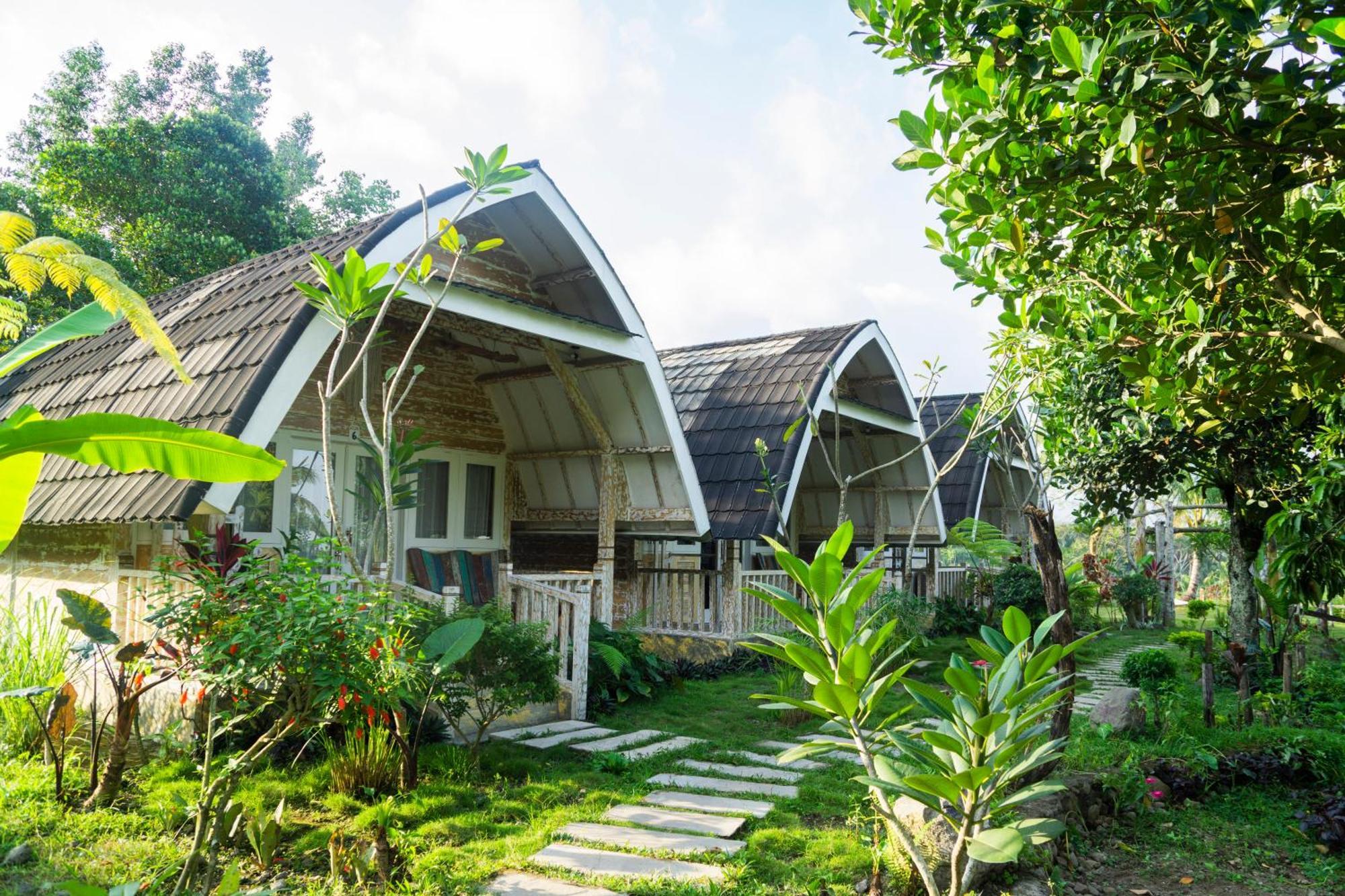Aranka Tempasan Villa Sangyang ภายนอก รูปภาพ