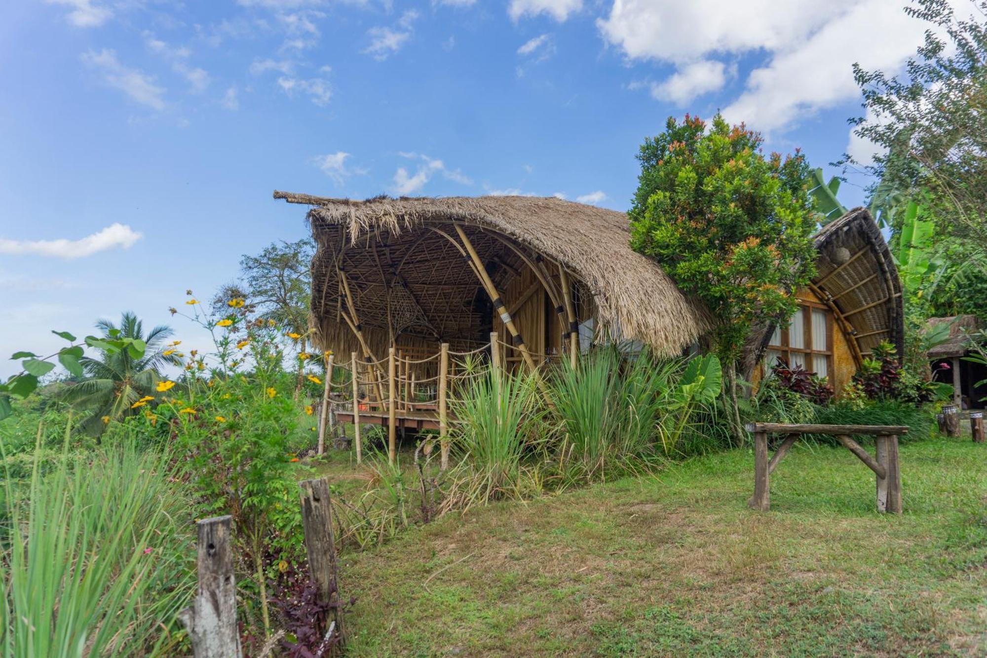 Aranka Tempasan Villa Sangyang ภายนอก รูปภาพ