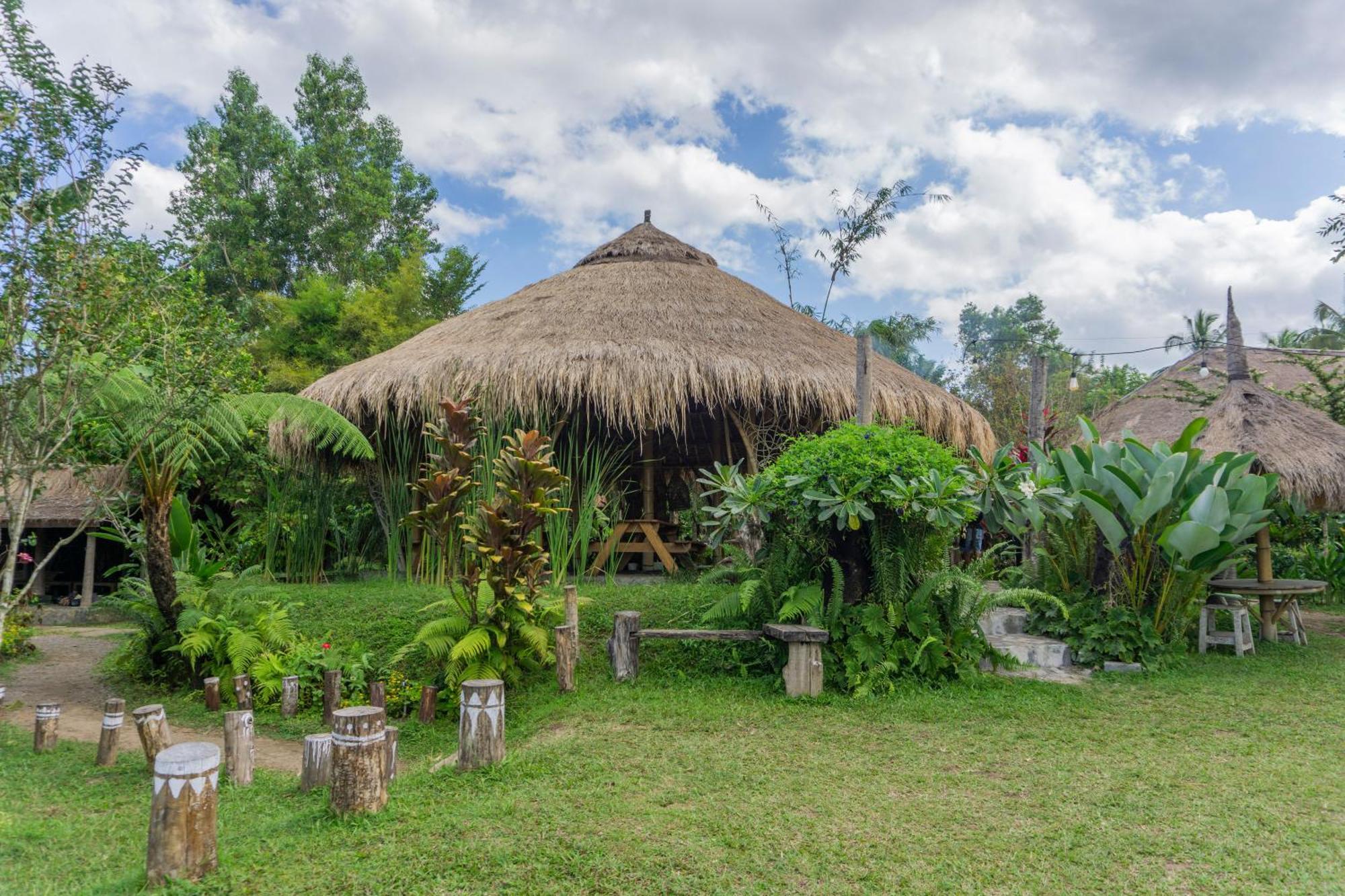 Aranka Tempasan Villa Sangyang ภายนอก รูปภาพ
